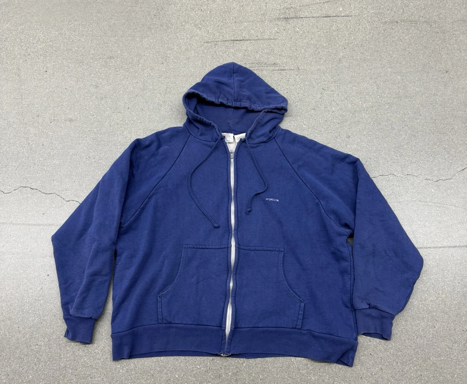Vintage 80’s McGregor Thermal Lined Embroidered Logo Full Zip Hoodie Men’s Baggy
Opens in a new wind