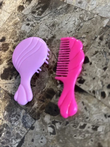 Vintage Barbie Miniature • Pink Comb & Brush set