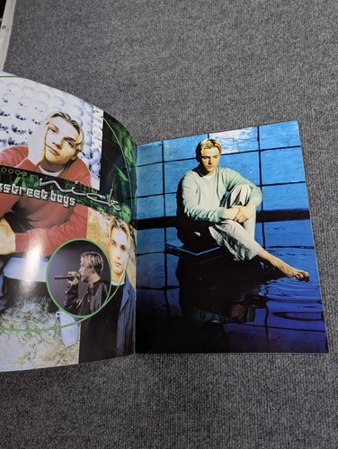 Vintage Sears Presents Backstreet Boys Into The Millenium Tour Program Souvenir - Picture 4 of 7