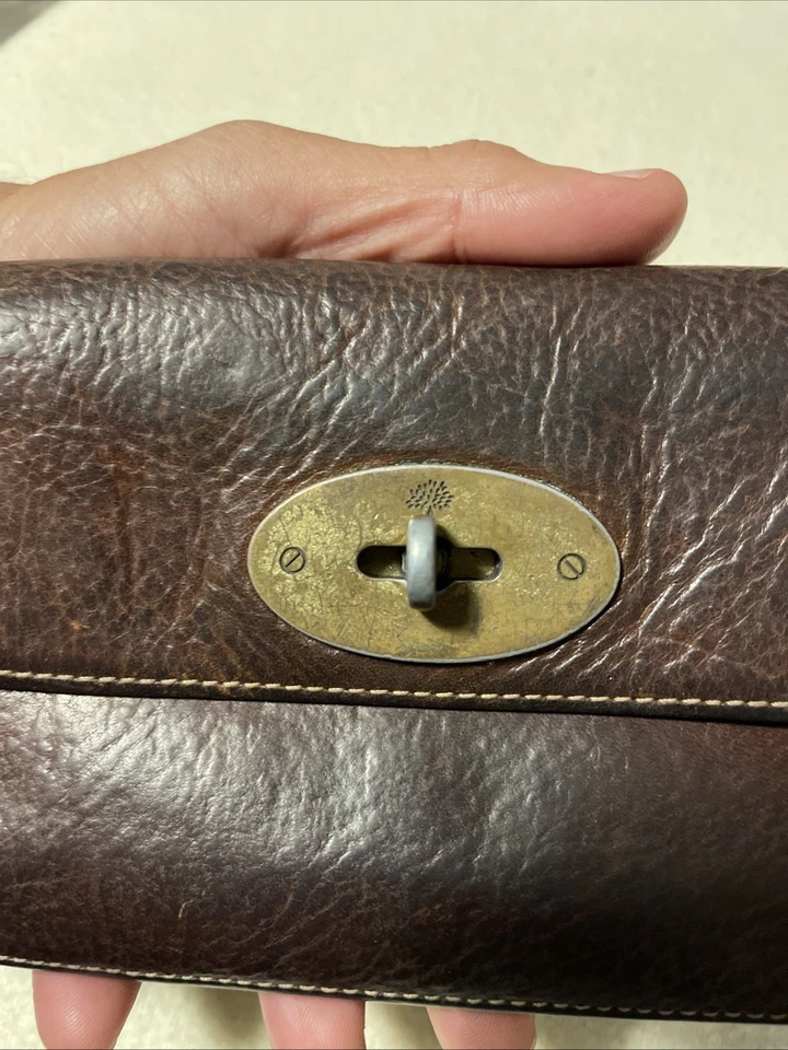 Vintage Mulberry Dark Brown Stunning Leather Clutch Purse Wallet. - Image 3 of 4