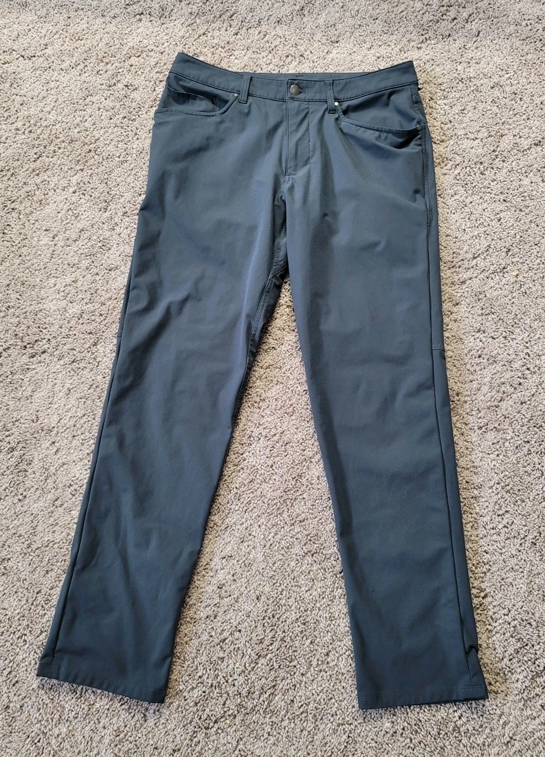 Lululemon ABC Classic Fit Pants Men's 33x31 Charcoal Gray Warpstreme LM5ADES