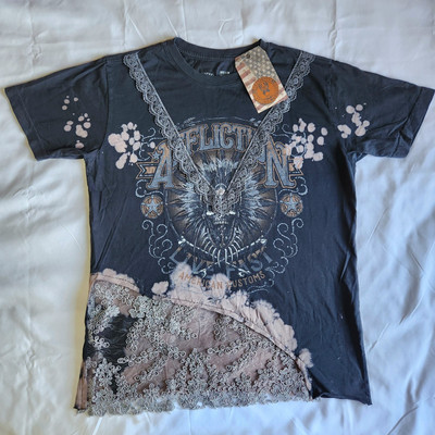 Affliction AC Molten Tribe Biker Grunge Women's M, XL Black Lace Graphic T-Shirt