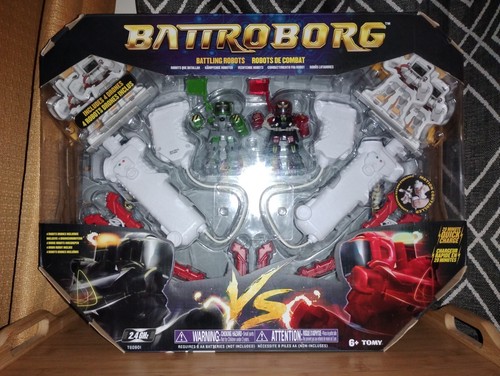 Vintage 2013 NOS Tomy Battroborg 3-in-1 Battle Arena! mit RC Spielzeug Kampfroboter