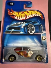 HOT WHEELS FAT FENDERED '40- NEW CONDITION (1)
