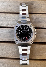 Orologio sportivo Bell & Ross BR05 GMT acciaio nero bracciale integrato - scatola + documenti