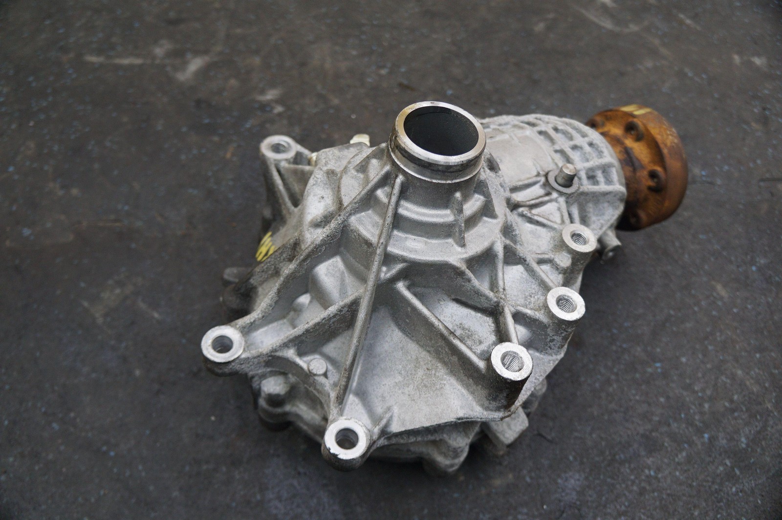 Front Axle Differential Carrier AWD 670032672 Maserati Ghibli S Q4 M157 14-17+