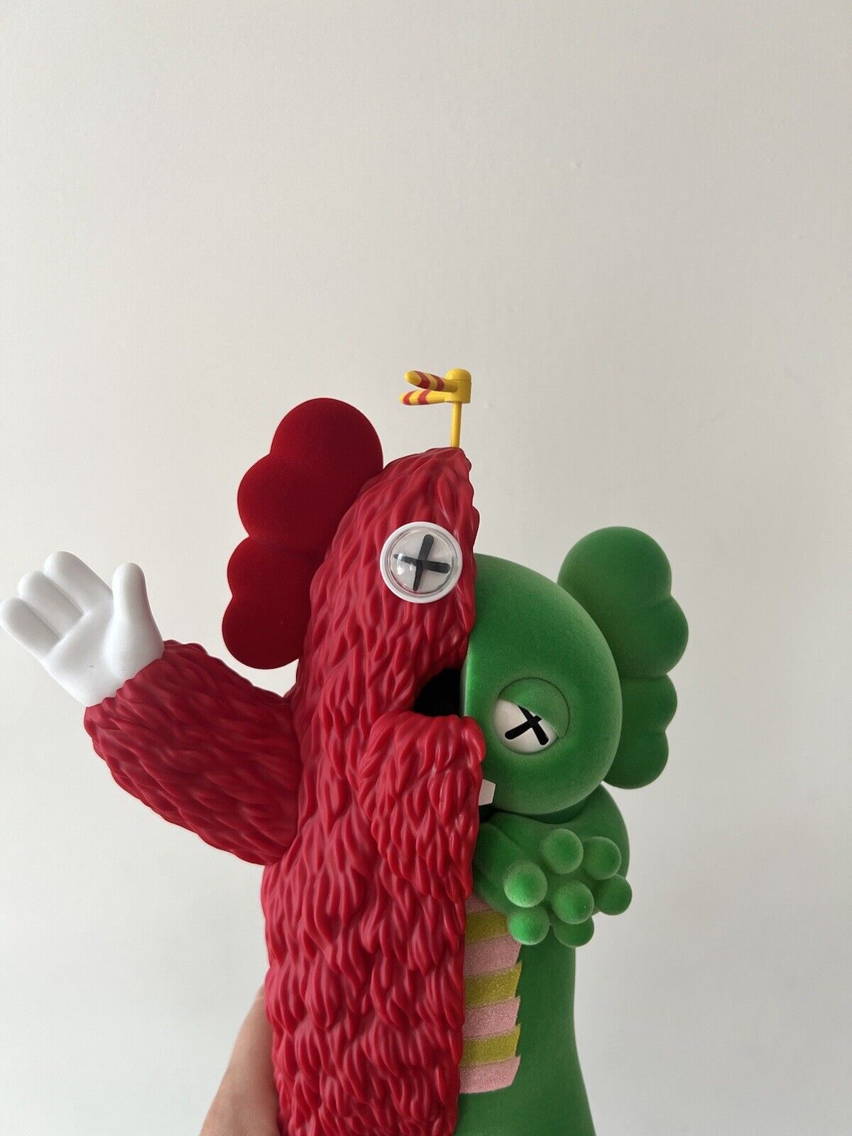 KAWS XX KACHAMUKKU, Vinyl Figure 2022 Medicom Toy Kaws Tokyo First Japan