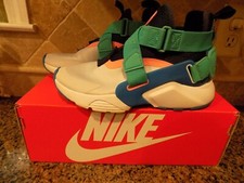 Youth Boy's Nike Huarache City GS Athletic Shoes AJ6662 001 Size 5