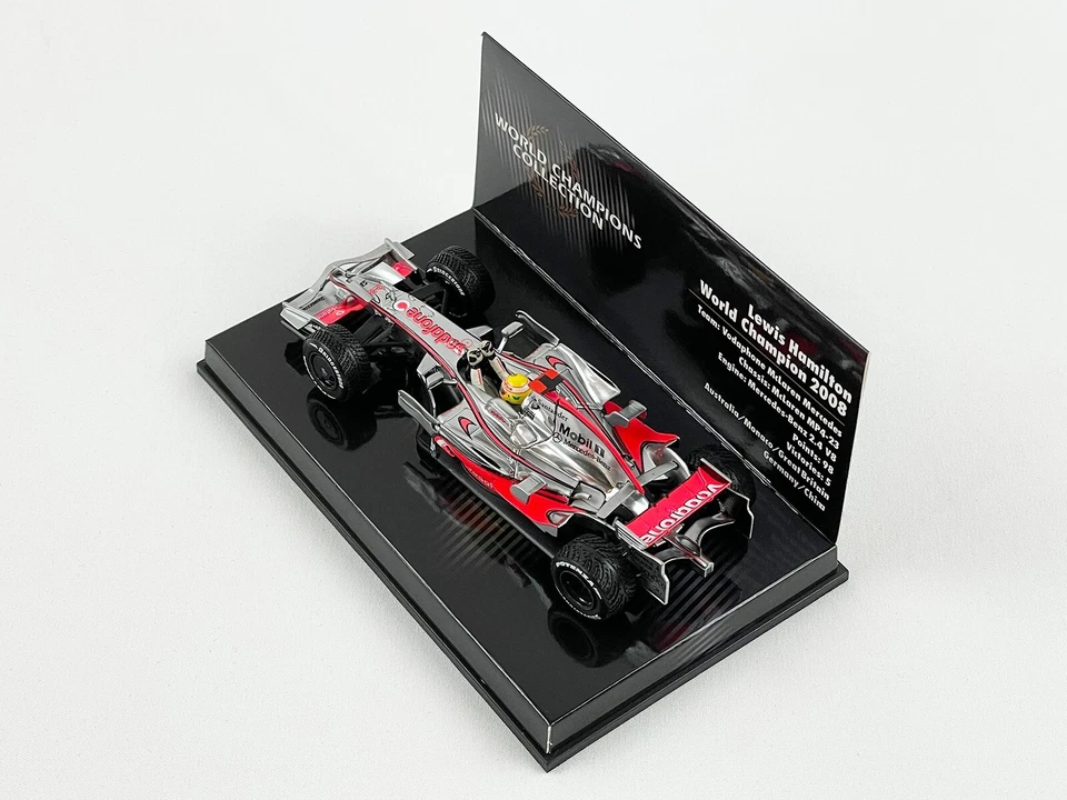 McLaren F1 MP4-23 #22 Lewis Hamilton Brazil 2008 World Champion 1:43 MINICHAMPS - Image 3 of 4