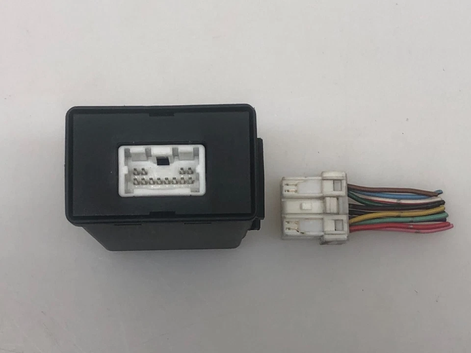 Subaru Impreza Immobilizer Module Anti Theft Control Unit 88205 AC010 5wk4663 Foto 3 de 4