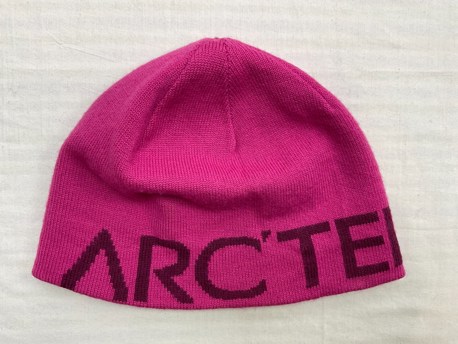 Cappello ARC'TERYX Word Head Toque Beanie logo lavorato a maglia misto lana caldo berretto da sci OSFA