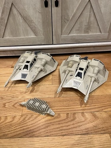 Vintage 1980 Star Wars Kenner Rebel Armored Snowspeeder Near Complete Lot Of 2