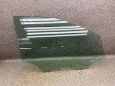 Türscheibe vorne rechts A2477251200 Fenster Glas Mercedes W247 B200 19.2080.121 Türscheibe vorne rechts A2477251200 Fenster Glas Mercedes W247 B200 19.2080.121
