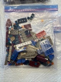 LEGO Creator Expert Winter Village Market 10235 Complete Manuals 1261 Pieces