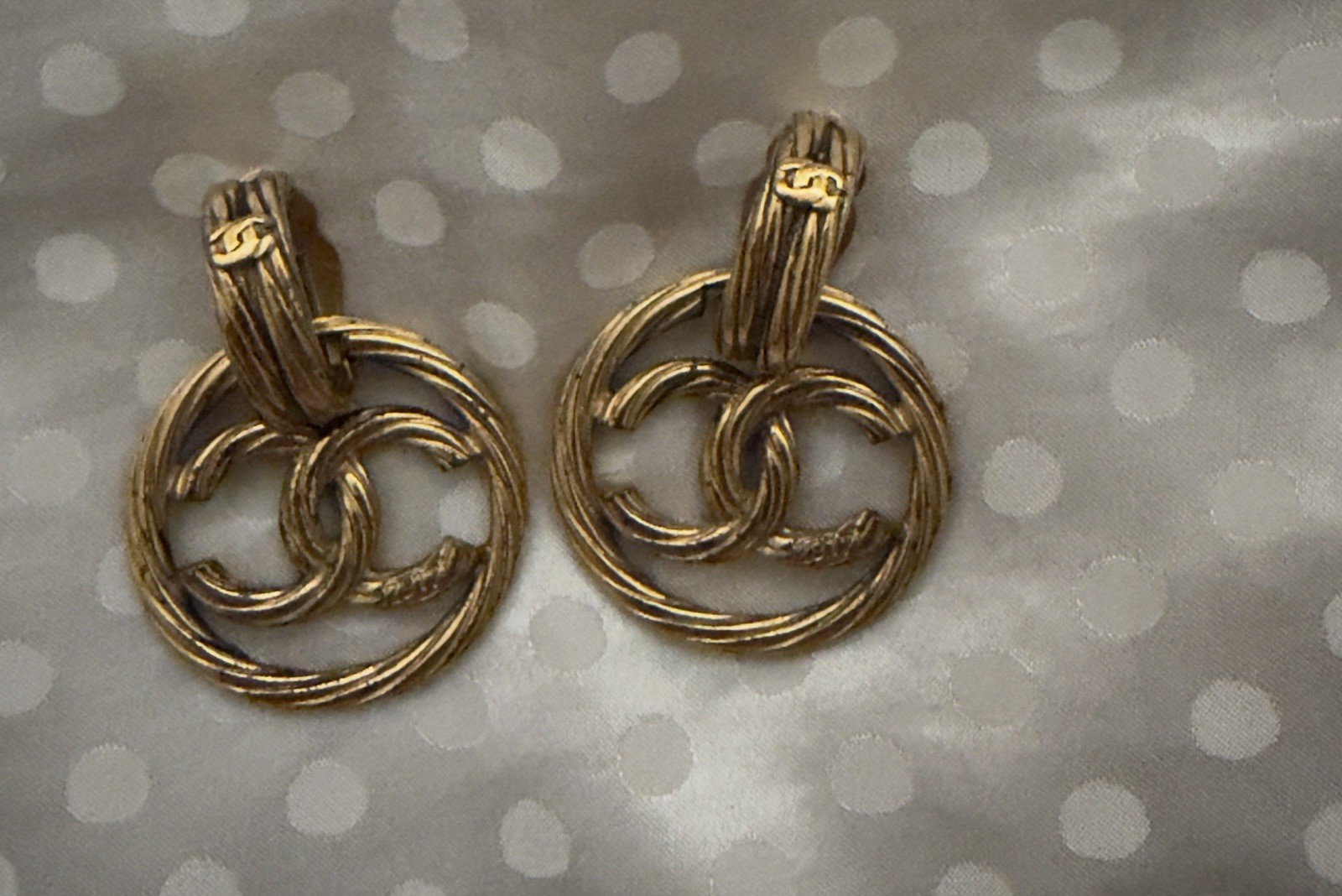 CHANEL Loop Earrings - image 3