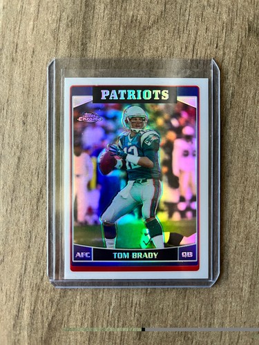 Tom Brady [Refractor] #106 2006 Topps Chrome card