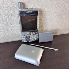 Pre-Owned Rare PalmOne Treo 600 Cell Phone Smartphone Verizon Silver