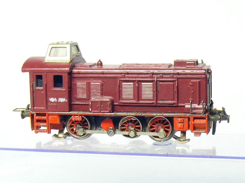 Trix Express 263 H0 Diesellok V36 der DB mit Dachkanzel, Metallguss    #2a - Bild 4 von 4