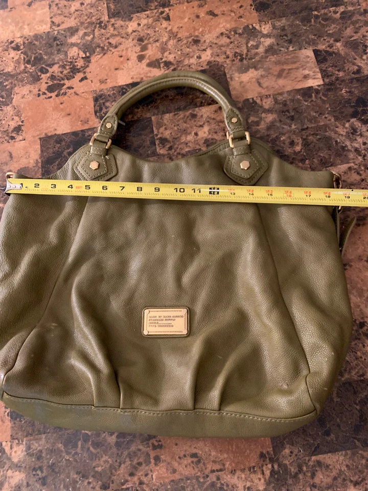 Bolso Tag MARC BY MARC JACOBS Cuero Guijarro Verde Turmalina ¡¡Bonito!!! Foto 2 de 4