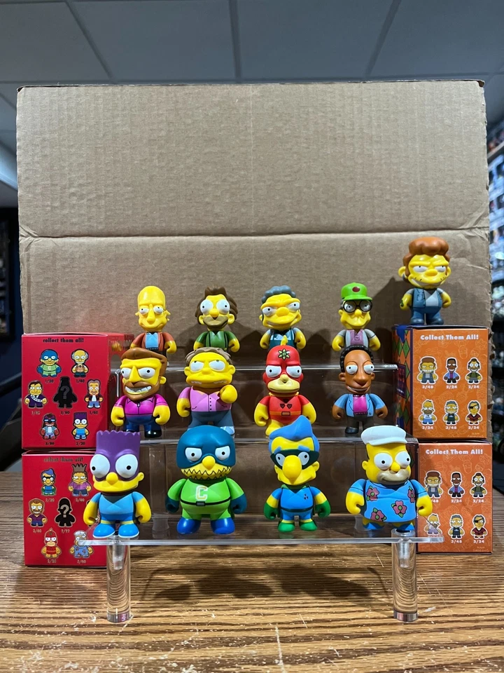 Kidrobot Simpsons Series 1, 2, 25th Ann, Moe Tavern, Treehouse 1 & 2, 20% off - Image 3 of 3