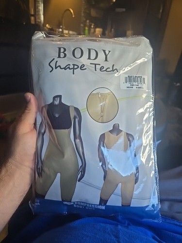 Body Shape Tech 744 High Compression Garment/faja. Above the Knee/hooks & Zipper - 第 2/6 張圖片
