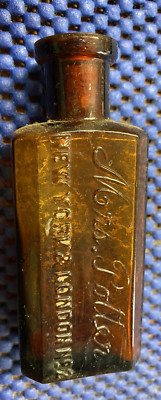 Mrs. Potters Hygienic Supply Co. Amber Medicine Bottle Cincinnati, Ohio 4''