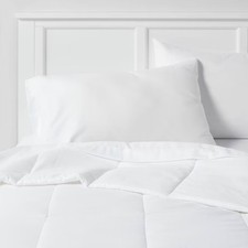 Room Essentials Percale Comforter Box Quilting Lightweight, White, Full/Queen