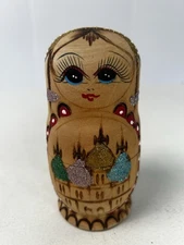 Intricate Hand Painted Russian Matryoshka Style Set Of 4 Nesting Dolls