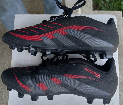 Adidas Fußballschuhe Herren Größe 8 schwarz rot sportliche Outdoorschuhe gebraucht - Bild 17 von 18