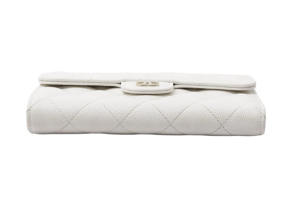 Cartera Chanel Caviar Acolchada Mediana Solapa Blanca Foto 3 de 4