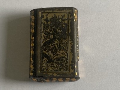 1880s Victorian Bryant & May Black & Gold Vesta Case Tin - Hase / Rabbit Design