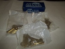 30 QTY! BULK LOT- ILCO NICKEL SILVER 1063E Key Blanks (LOT 32)