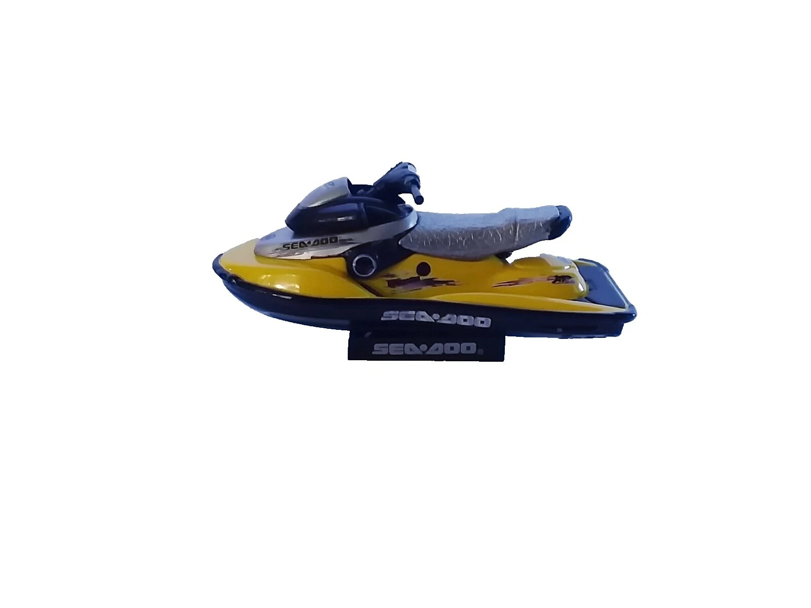 2000 botes y barcos Diecast año del vehículo