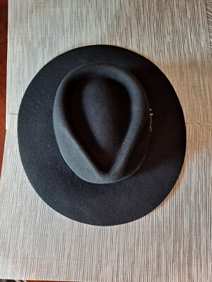 Olive & Pique Black Wide Brim Felt Fedora with Decorative Band 100% Wool Olive & Pique Womens Black 100% Wool Felt Wide Brim Floppy  main image 2