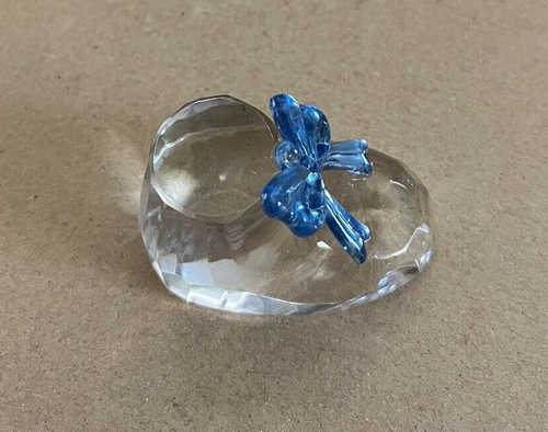 SMALL GLASS BOY BABY BOOTIE 1" TALL 2" LONG - BABY SHOWER GIFT - NEW - Picture 3 of 6