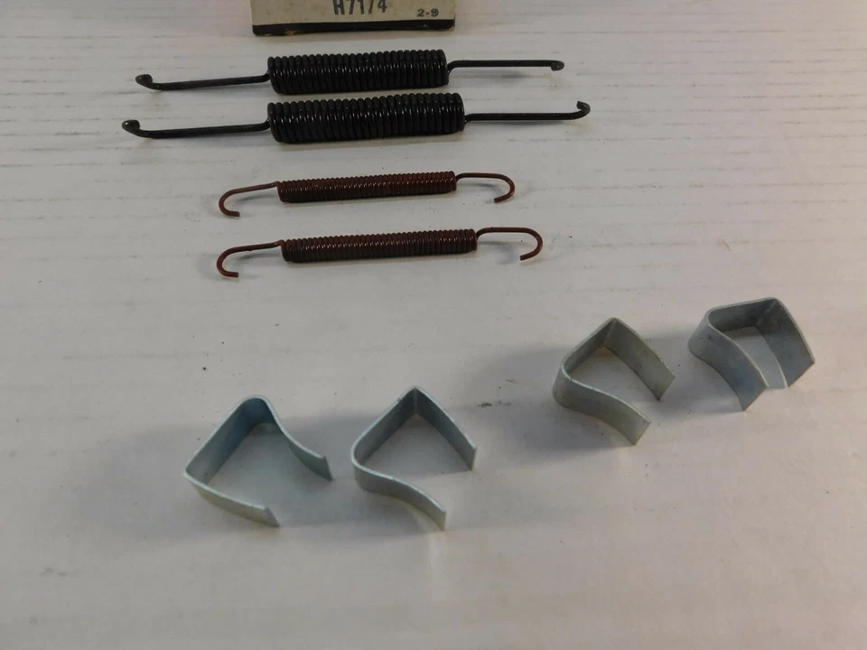 Kit de ferragens de sapata de freio traseiro Opel Kadett & GT 1100 para tambores de 8" 193-1972 - Imagem 4 de 4