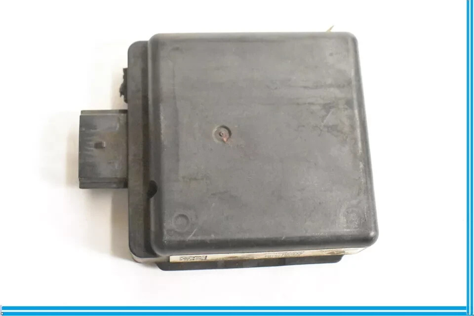 14-18 Maserati Quattroporte Left Side Blind Spot Radar Sensor Module Unit OEM