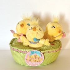 2009 Hallmark The Happy Easter Tweets Plush Chicks In Basket Sound  Motion