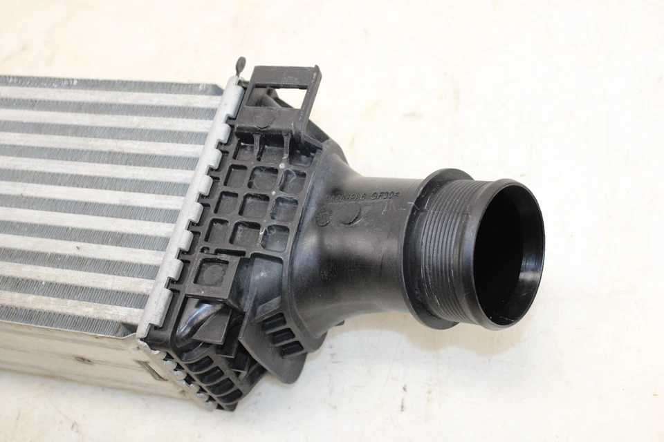 Audi SQ5 2018-2024 3,0 L intercooler 80A145805F OEM KX85 Foto 2 de 4