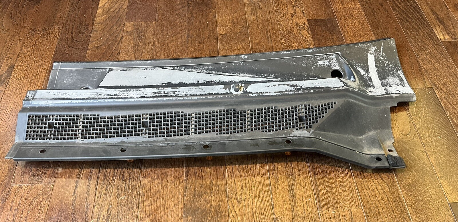 Exterior NISSAN OEM TitanCowl Grille Panel Windshield Wiper Cover Vent