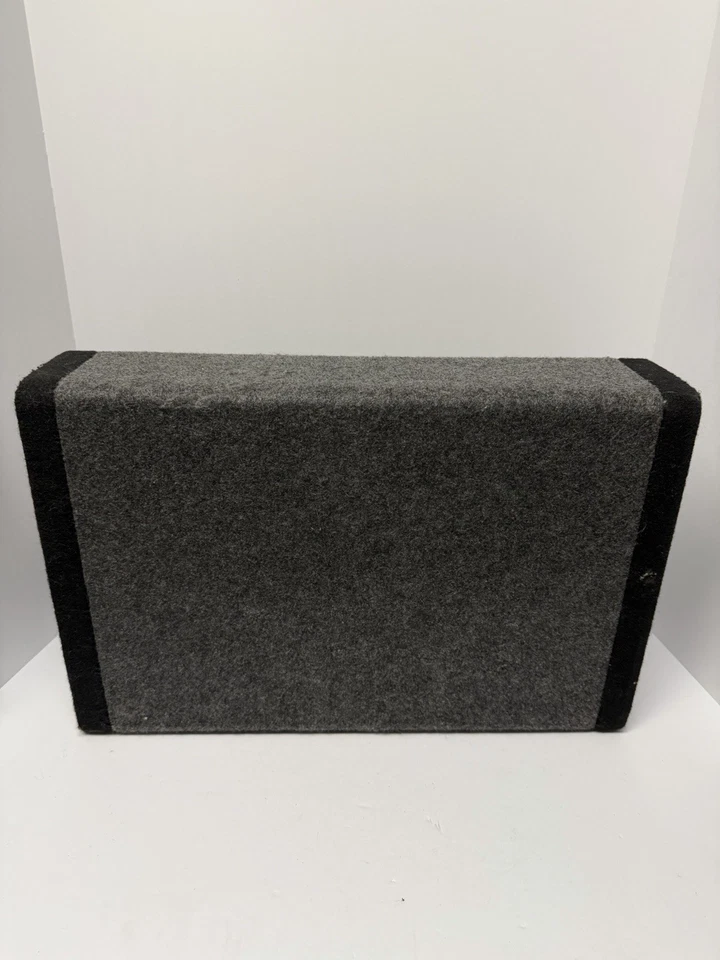 Kicker PT250 Car Audio Regular Cab Truck Single 10" Powered 250W Speaker Sub Box - Image 3 of 4