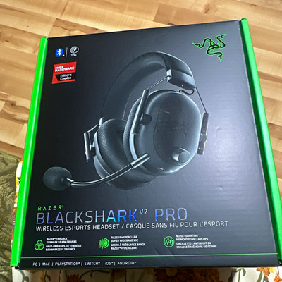 Razer BlackShark V2 Pro Wireless Surround Sound Headset Black/Green