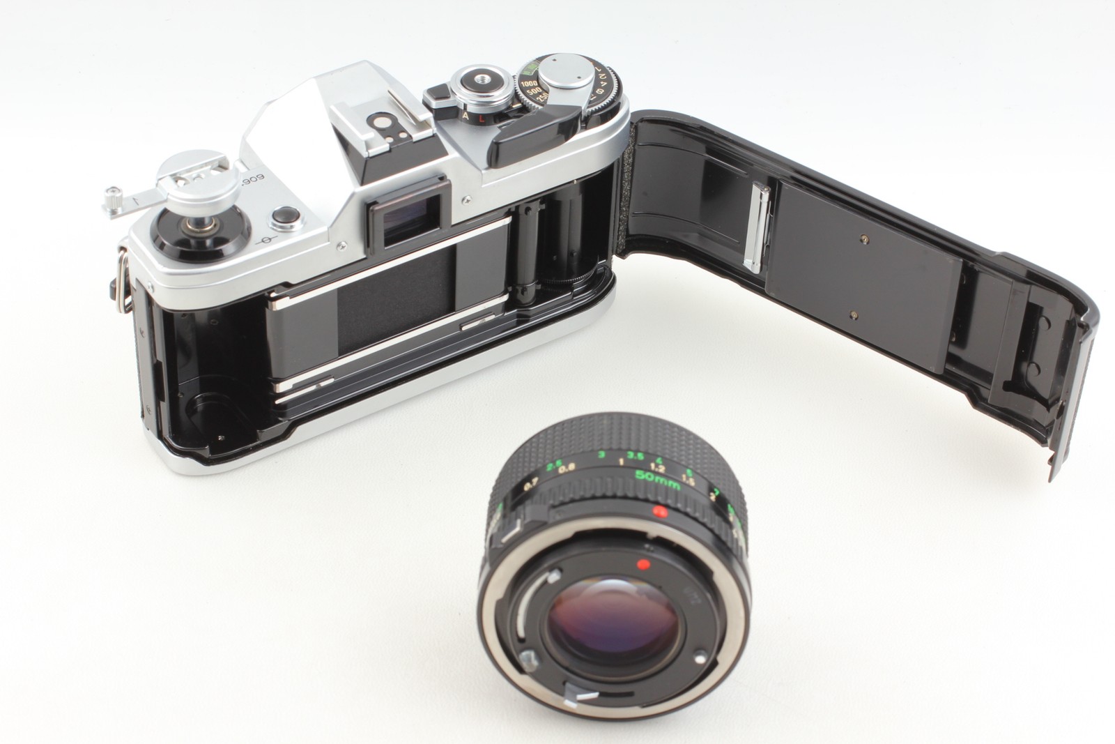 [ MINT ]  Canon AE-1 Silver 35mm Film Camera + New FD 50mm f/1.4 Lens From JAPAN