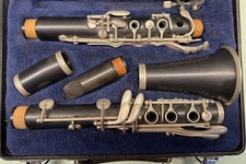 Selmer Clarinet Wood Body Original Case Includes Mouthpiece As Shown