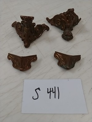 SETH THOMAS MANTLE CLOCK ORNATE FEET