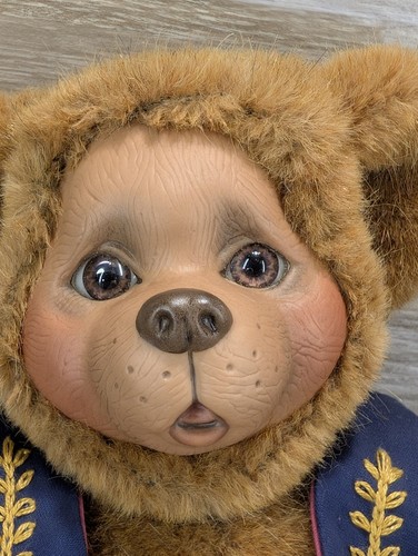 Merrythought brauner Plüschbär mit geformtem Gesicht & Weste Made in England - Bild 3 von 10