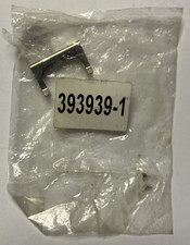 Clip for Honeywell Q3400A1024 Ignitor and Flame Sensor Assembly 393939-1 OEM NEW
