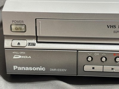DMR ES30V PANASONIC DVD VCR Combo Player Recorder TAPE DUBBING