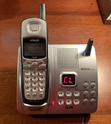 Vintage VTech IA5877 5.8GHz Cordless Phone Digital Answering System Silver