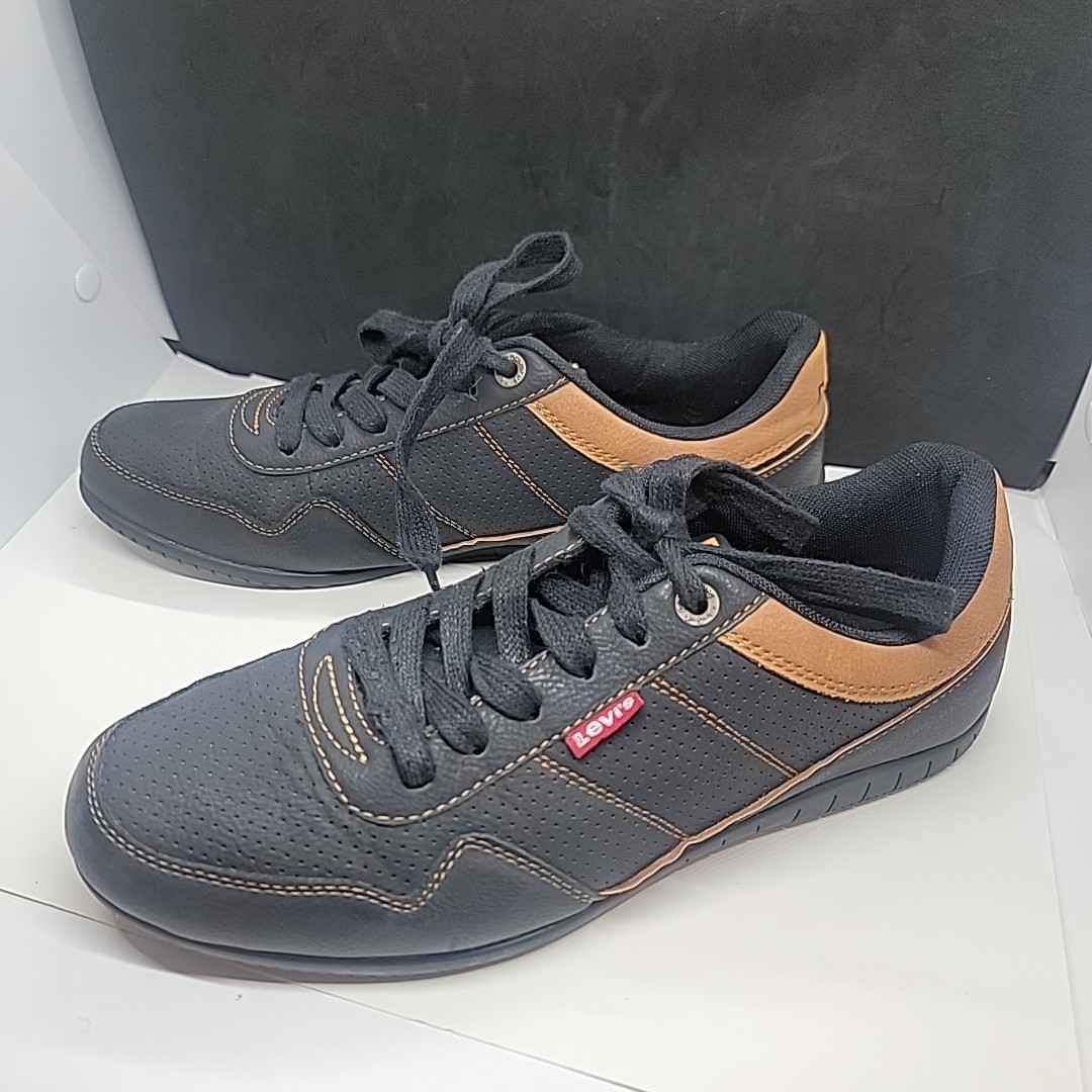 levi's shoes 木箱 Levi's Rio Waxed Sneakers, Levi Strauss & Co. Black & Tan Mens